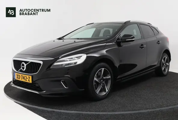1.5 T3 Polar+ Luxury (PANORAMADAK, HARMAN/KARDON, TREKHAAK, STOELVERWARMING, CAMERA, PARKEERSENSOREN)