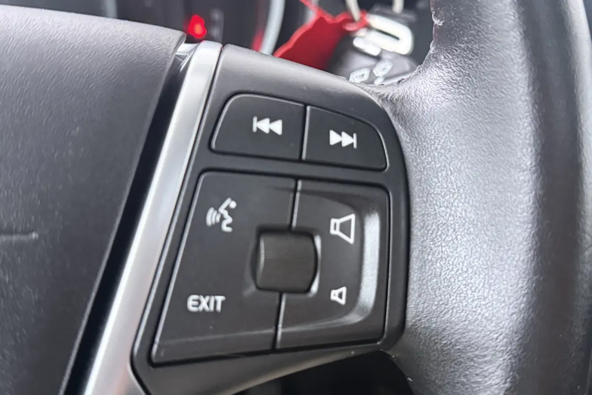 1.5 T3 Polar+ Luxury (PANORAMADAK, HARMAN/KARDON, TREKHAAK, STOELVERWARMING, CAMERA, PARKEERSENSOREN)