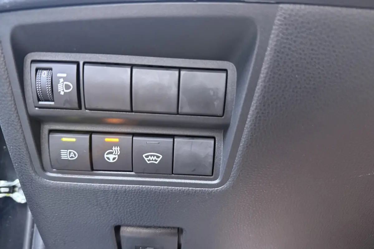 1.5 Hybrid 115 Dynamic (STOELVERWARMING, STUURVERWARMING, CAMERA, ADAPTIEVE CRUISE CONTROL, PARKEERSENSOREN)