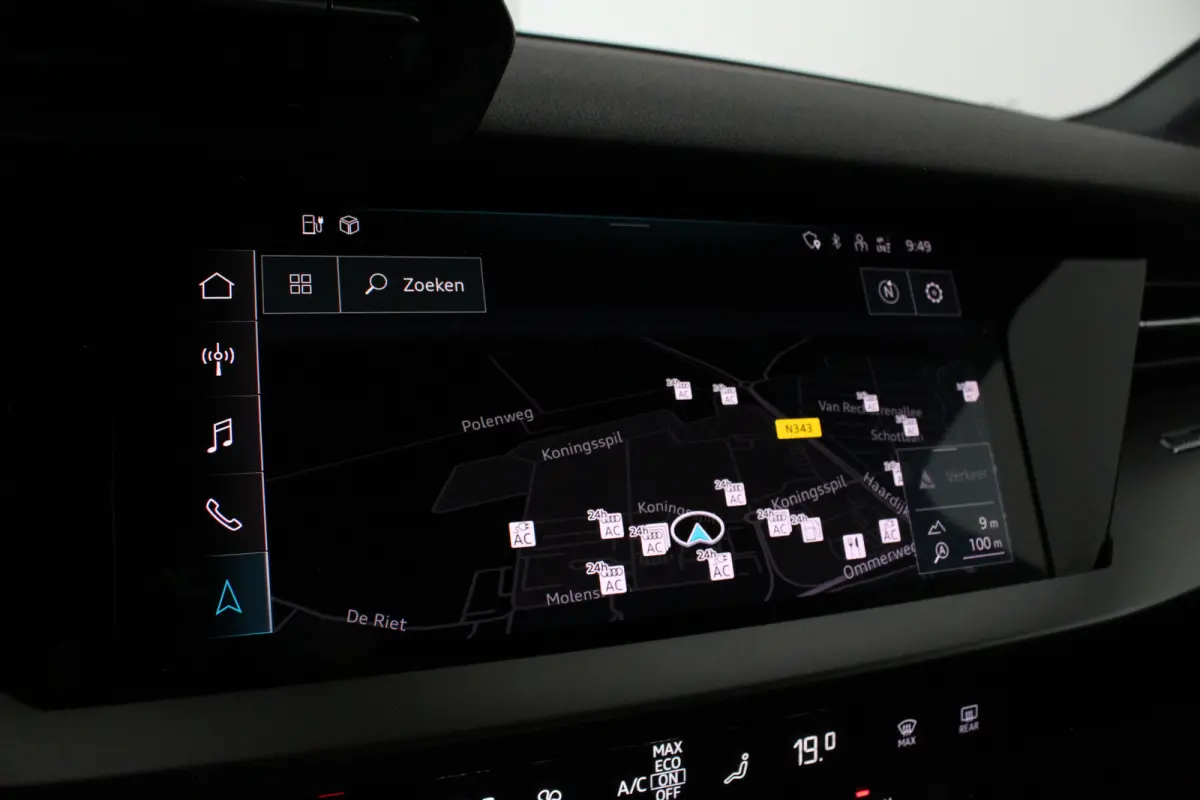 40 TFSI e Edition > Plug-in hybride/Manhattangrijs/All season banden/12 maanden garantie
