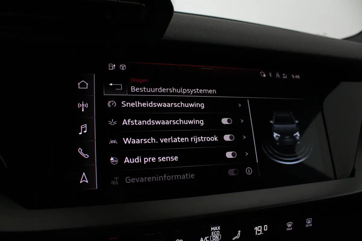 40 TFSI e Edition > Plug-in hybride/Manhattangrijs/All season banden/12 maanden garantie