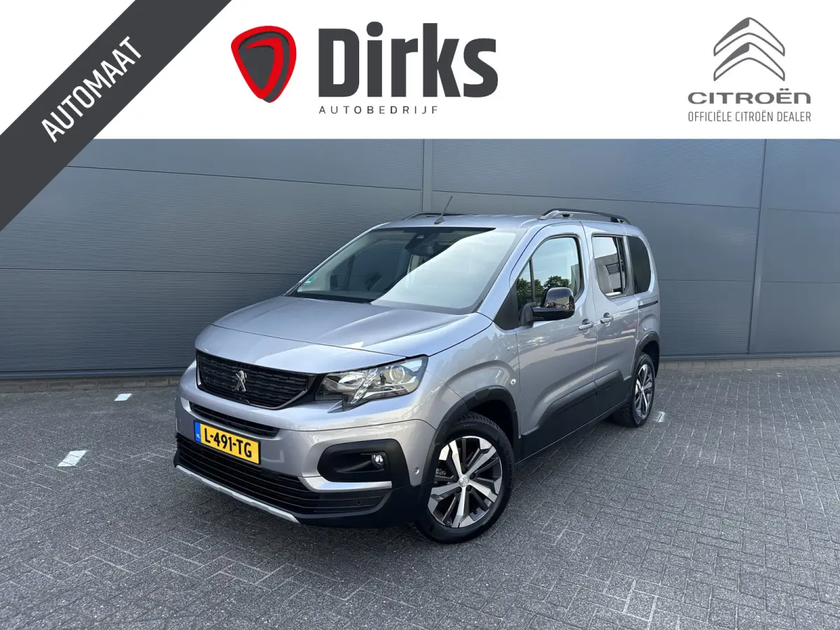 130pk GT (Automaat - Rolstoel (til) lift - Stoelverwarming - Keyless Entry - Camera - Automatische Airco - Navigatie)