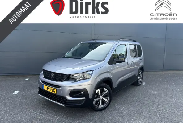 130pk GT (Automaat - Rolstoel (til) lift - Stoelverwarming - Keyless Entry - Camera - Automatische Airco - Navigatie)