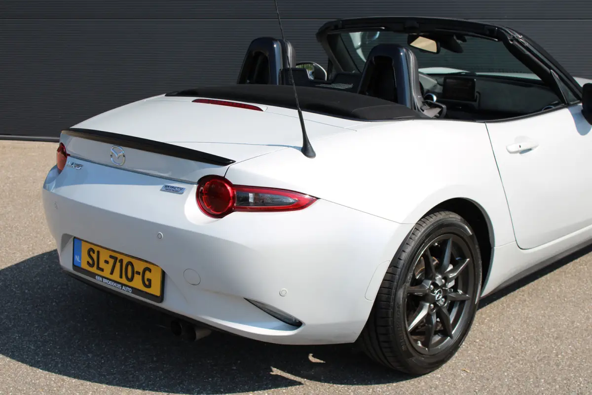 1.5 SkyActiv-G 131 GT-M | Navigatie | Lederen bekleding | Stoelverwarming | Climate control | NL auto | 57.500km |