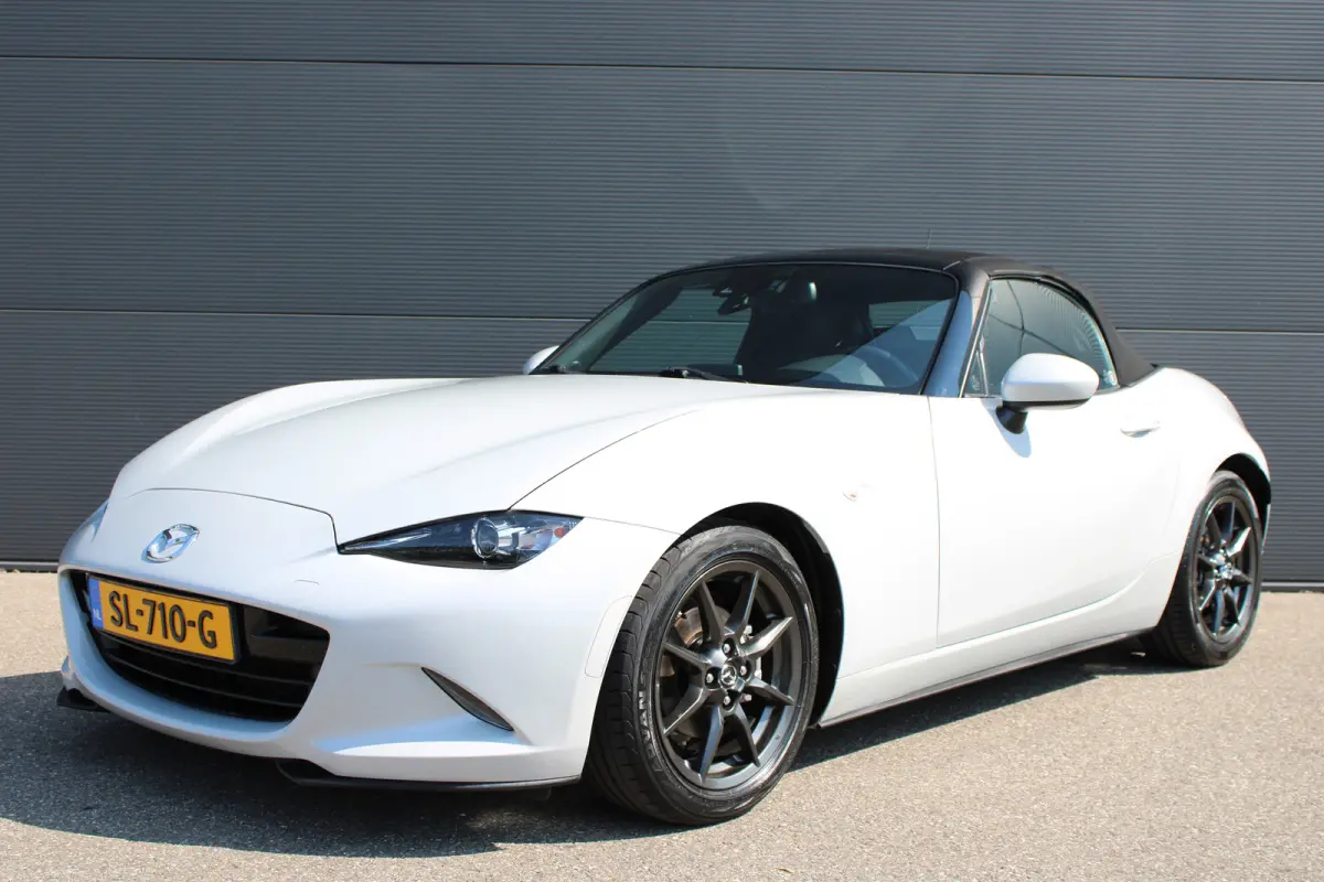 1.5 SkyActiv-G 131 GT-M | Navigatie | Lederen bekleding | Stoelverwarming | Climate control | NL auto | 57.500km |