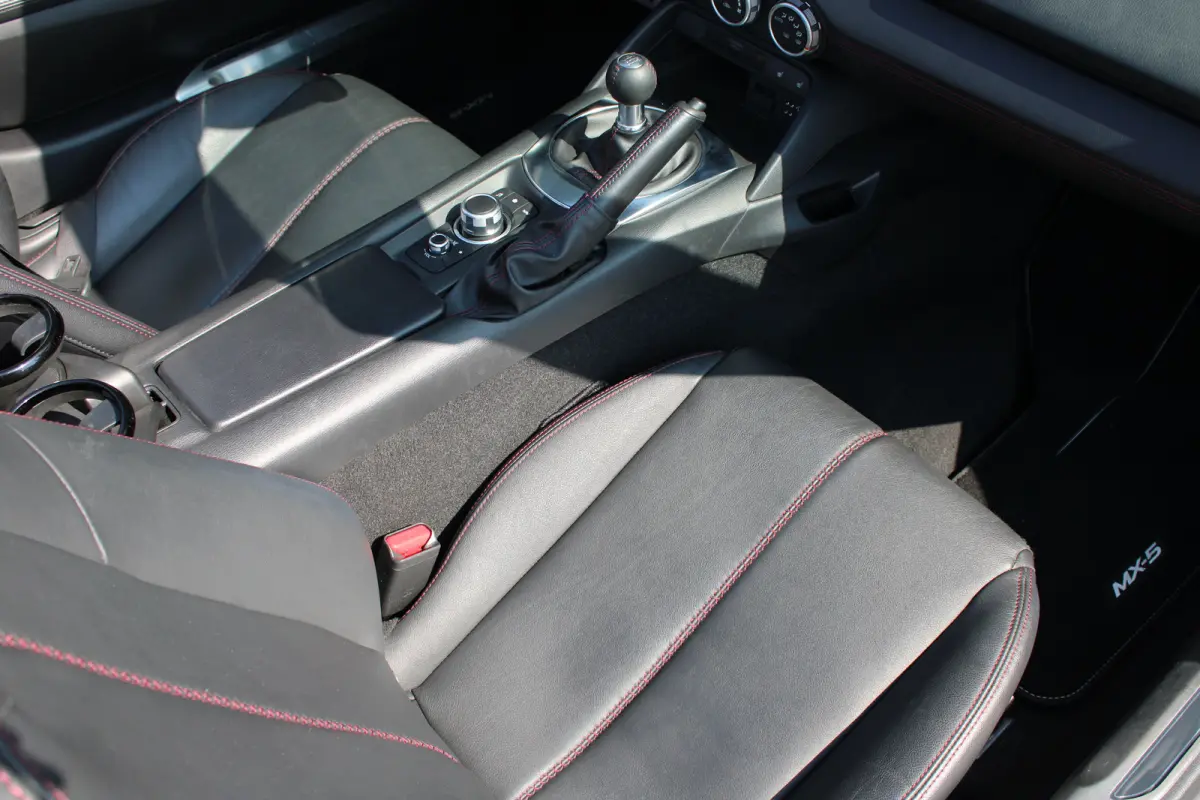 1.5 SkyActiv-G 131 GT-M | Navigatie | Lederen bekleding | Stoelverwarming | Climate control | NL auto | 57.500km |