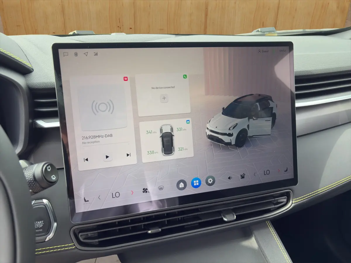 More | Panoramadak | 360 camera | Stoel + Stuurverwarming |Adaptieve cruise control | BLIS |