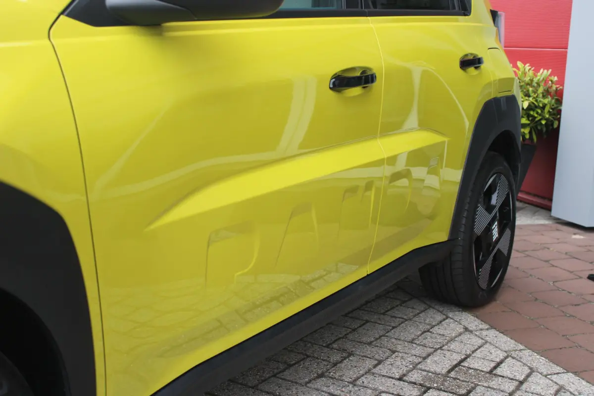 LA PRIMA 113PK 11 kW 44 kWh | WINTERPACK: STOEL/STUUR/VOORRUIT VERWARMING | DRAADLOZE APPLE CARPLAY/ANDROID AUTO | NAVIGATIE | ACHTERUITRIJCAMERA | PARKEERSENSOREN VOOR + ACHTER | DRAADLOZE 