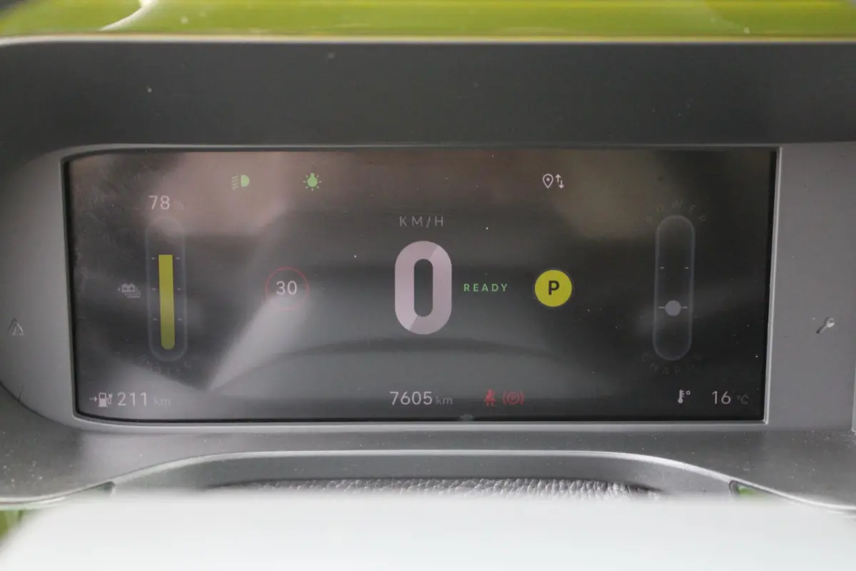 LA PRIMA 113PK 11 kW 44 kWh | WINTERPACK: STOEL/STUUR/VOORRUIT VERWARMING | DRAADLOZE APPLE CARPLAY/ANDROID AUTO | NAVIGATIE | ACHTERUITRIJCAMERA | PARKEERSENSOREN VOOR + ACHTER | DRAADLOZE 