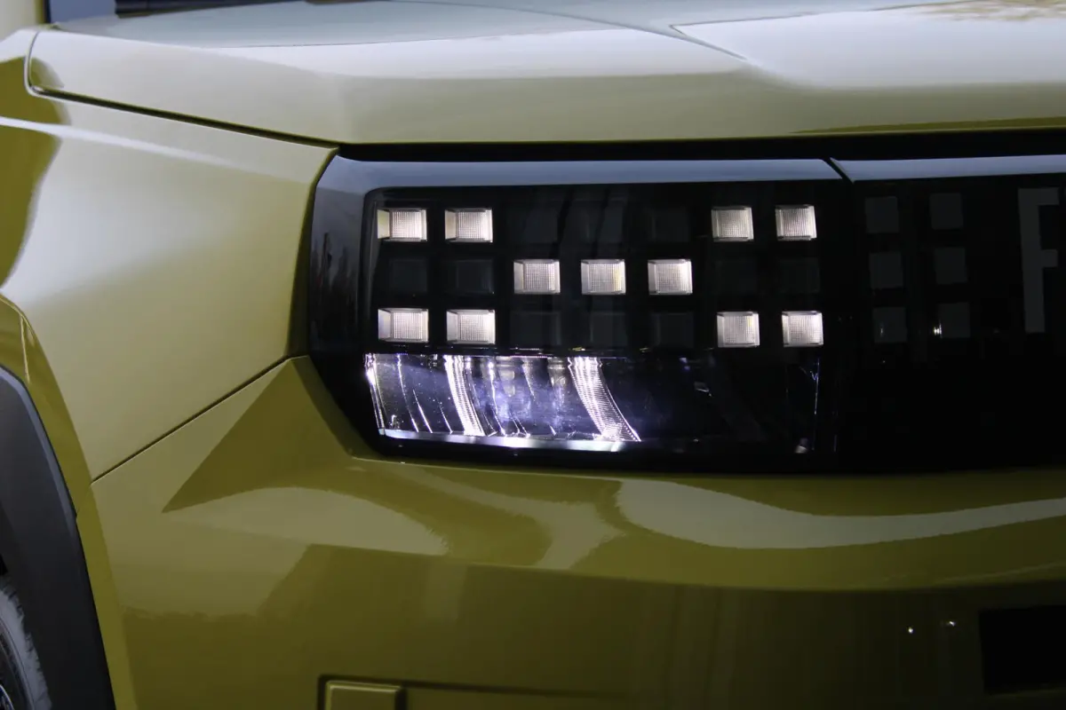 LA PRIMA 113PK 11 kW 44 kWh | WINTERPACK: STOEL/STUUR/VOORRUIT VERWARMING | DRAADLOZE APPLE CARPLAY/ANDROID AUTO | NAVIGATIE | ACHTERUITRIJCAMERA | PARKEERSENSOREN VOOR + ACHTER | DRAADLOZE 