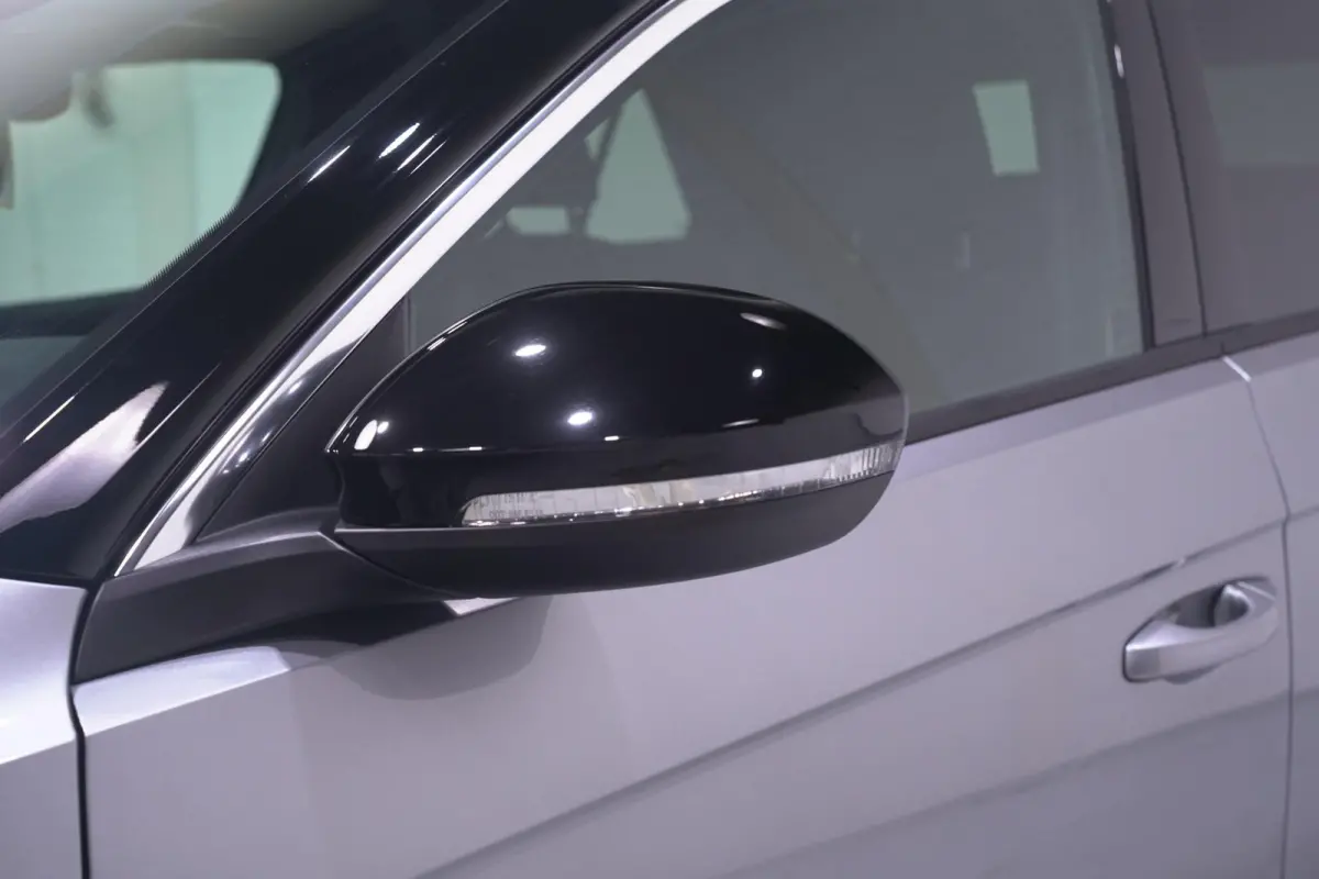 1.5 TSI R-Line Apple Carplay Panodak Stoelverwarming Achteruitrijcamera Digital Display