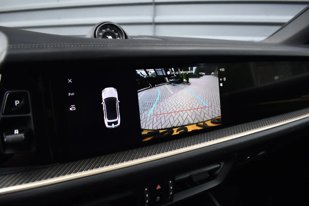 3.0 E-Hybrid Sport Design Carbon | Pano | Bijrijdersdisplay | ACC | Bose | 18-voudig Stoelen | 22'' Wielen |