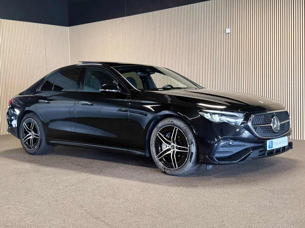 220D AMG STYLING-PANORAMADAK-NIGHT PAKKET-DISTRONIC-DODEHOEK-COMPLEET