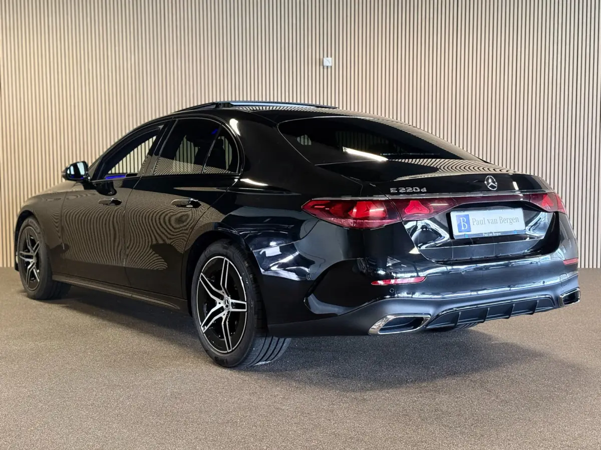 220D AMG STYLING-PANORAMADAK-NIGHT PAKKET-DISTRONIC-DODEHOEK-COMPLEET
