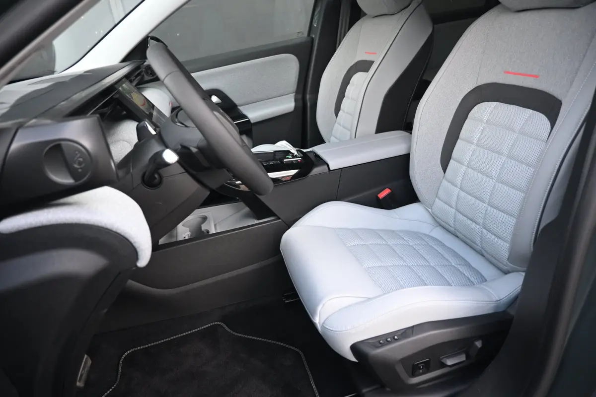 1.2 Hybrid 145 Max tot 8 Jaar Garantie! | Afn. Trekhaak | Schuif-/Kanteldak | Leder | Massage | Navigatie | Achteruitrijcamera | !!