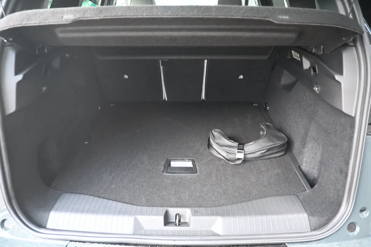 1.2 Hybrid 145 Max tot 8 Jaar Garantie! | Afn. Trekhaak | Schuif-/Kanteldak | Leder | Massage | Navigatie | Achteruitrijcamera | !!