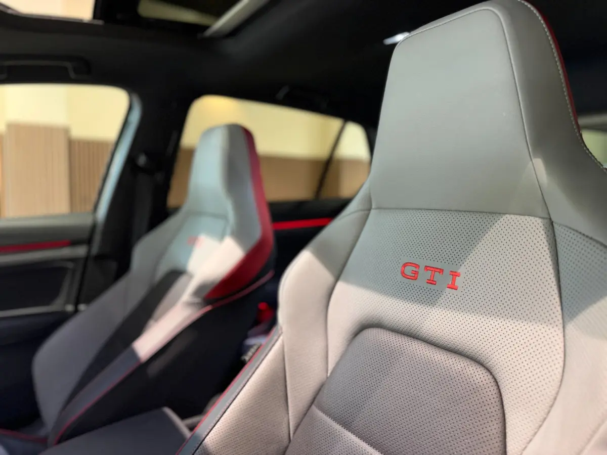 2.0 TSI GTI Clubsport Akrapovic|Pano|HUD|Matrix|H&K|Leder|BOVAG Garantie|
