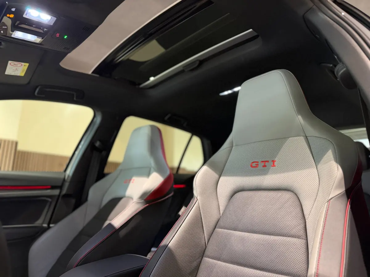 2.0 TSI GTI Clubsport Akrapovic|Pano|HUD|Matrix|H&K|Leder|BOVAG Garantie|
