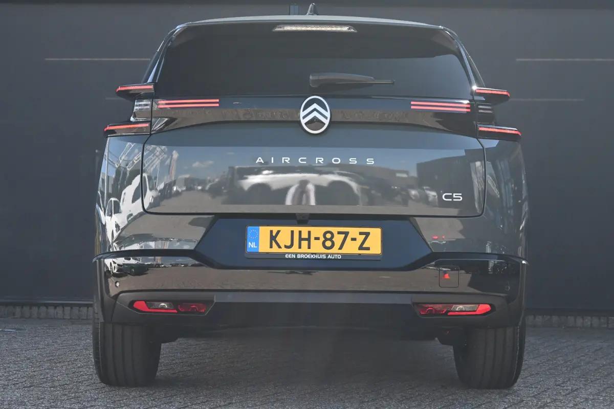 1.2 Hybrid 145 Max DEMO-DEAL! Tot 8 Jaar Garantie! | Leder | Elektr. Stoelen | Stoel/Stuurverwarming | Navigatie | 360 Camera !!