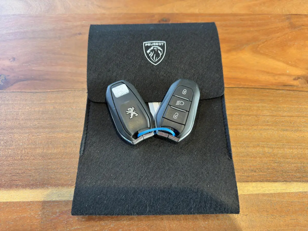 1.6 HYbrid 225 GT Line|SOH 97%|Camera|ACC|Keyless|Carplay|LED|Automaat|