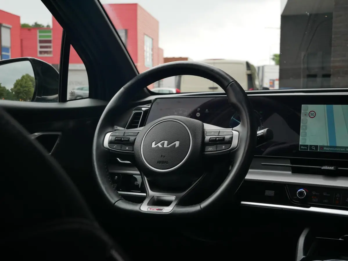 1.6 T-GDi Hybrid GT-Line HEV| Pano| ACC| Camera