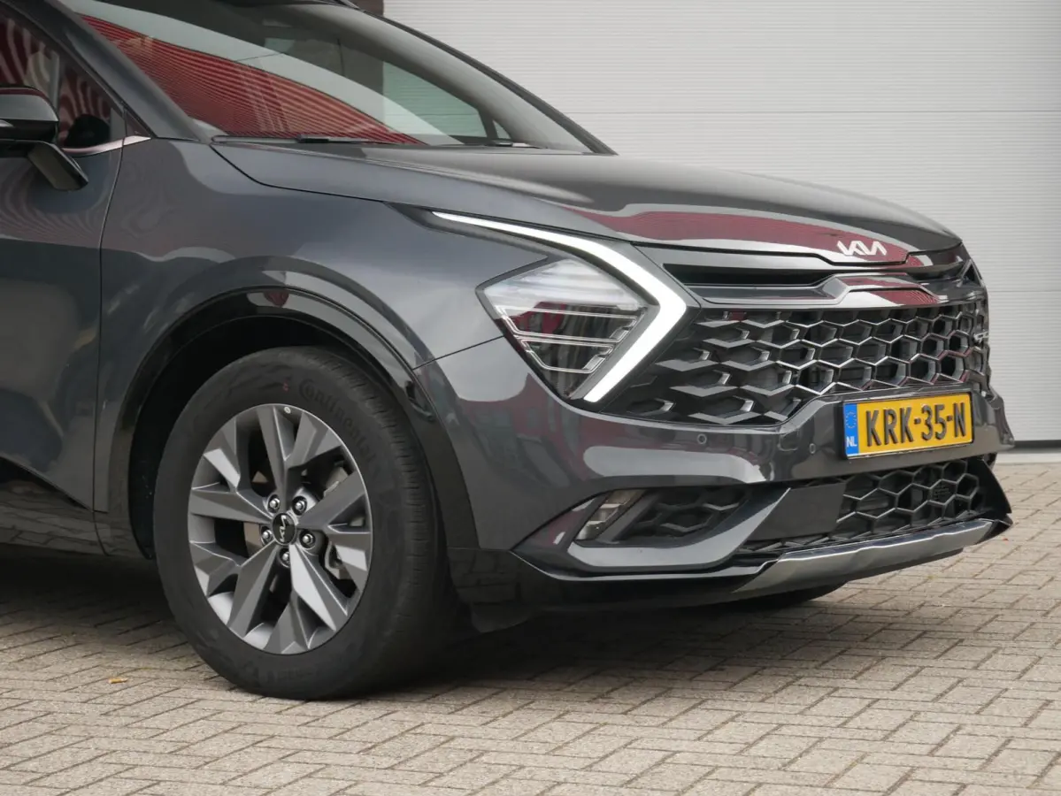 1.6 T-GDi Hybrid GT-Line HEV| Pano| ACC| Camera