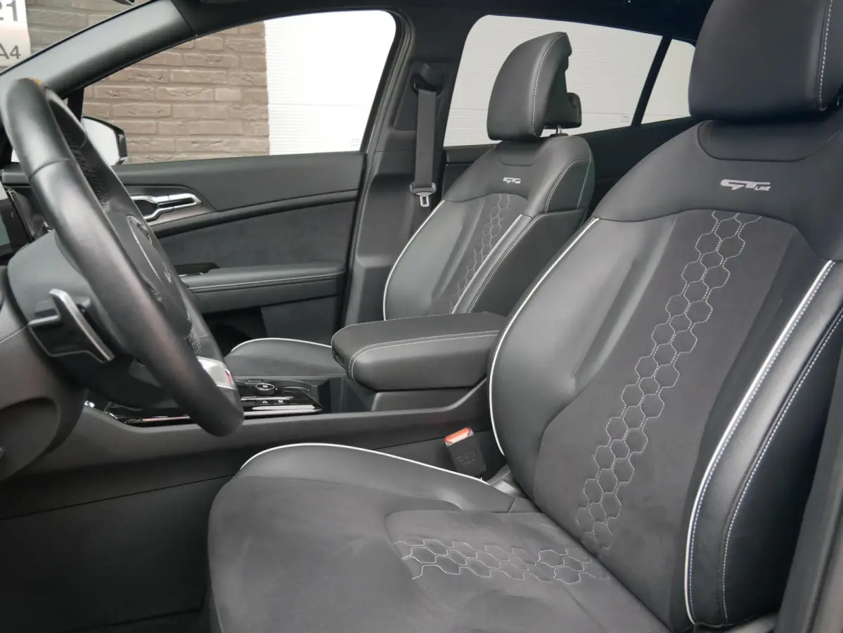 1.6 T-GDi Hybrid GT-Line HEV| Pano| ACC| Camera