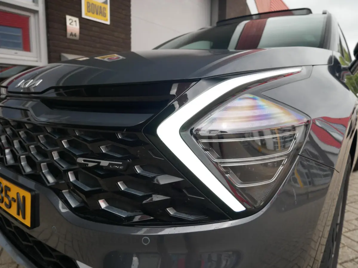 1.6 T-GDi Hybrid GT-Line HEV| Pano| ACC| Camera