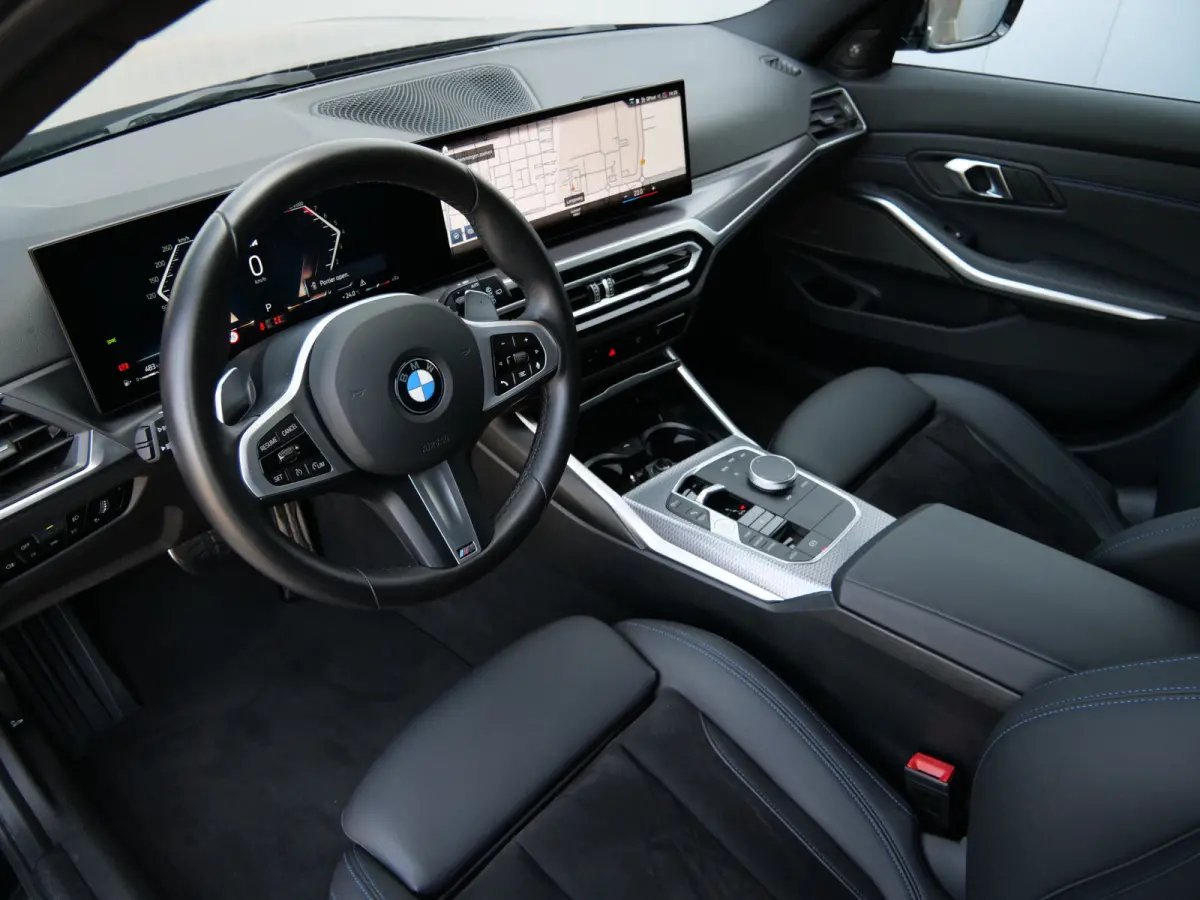 157pk M-Sport Automaat 318i Elektronische Trekhaak / Carplay / Harman/Kardon / Cruise Conrol