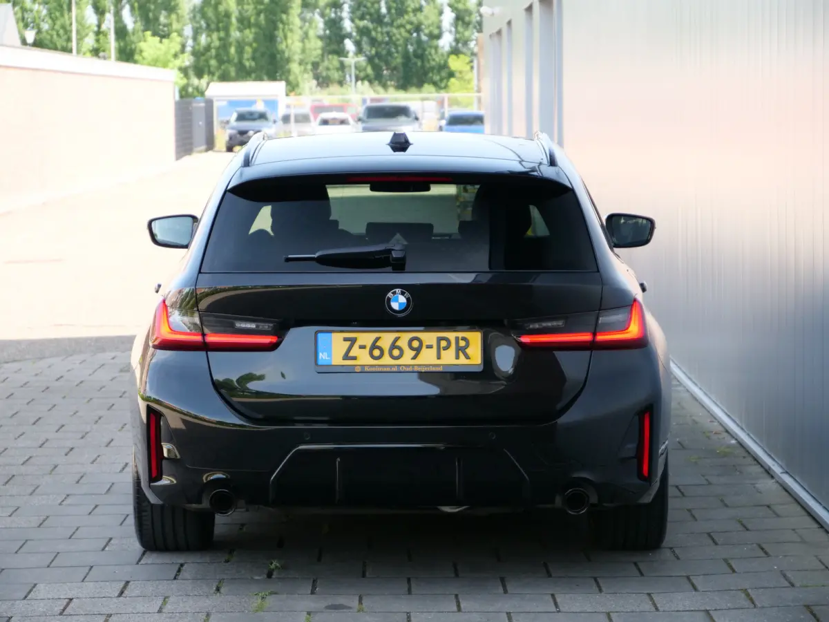 157pk M-Sport Automaat 318i Elektronische Trekhaak / Carplay / Harman/Kardon / Cruise Conrol