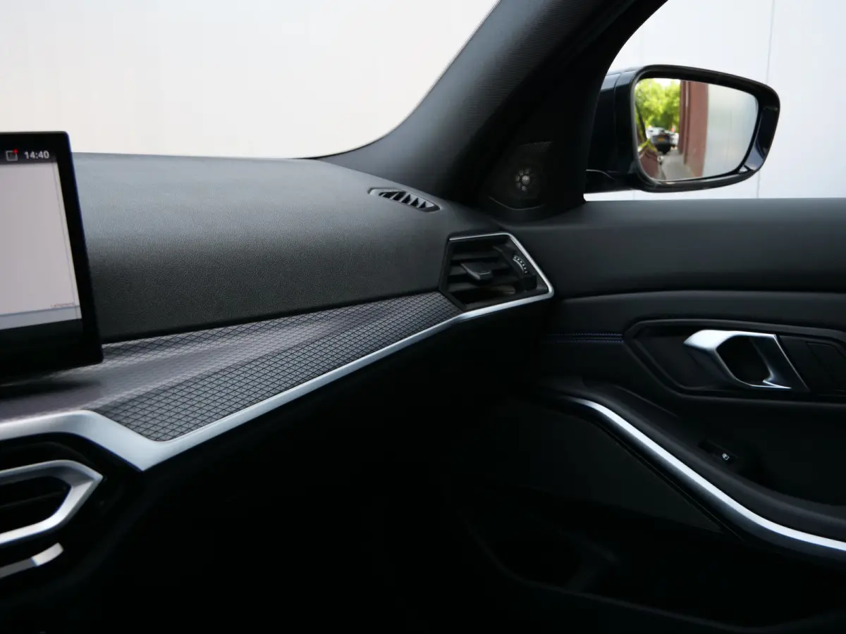 157pk M-Sport Automaat 318i Elektronische Trekhaak / Carplay / Harman/Kardon / Cruise Conrol