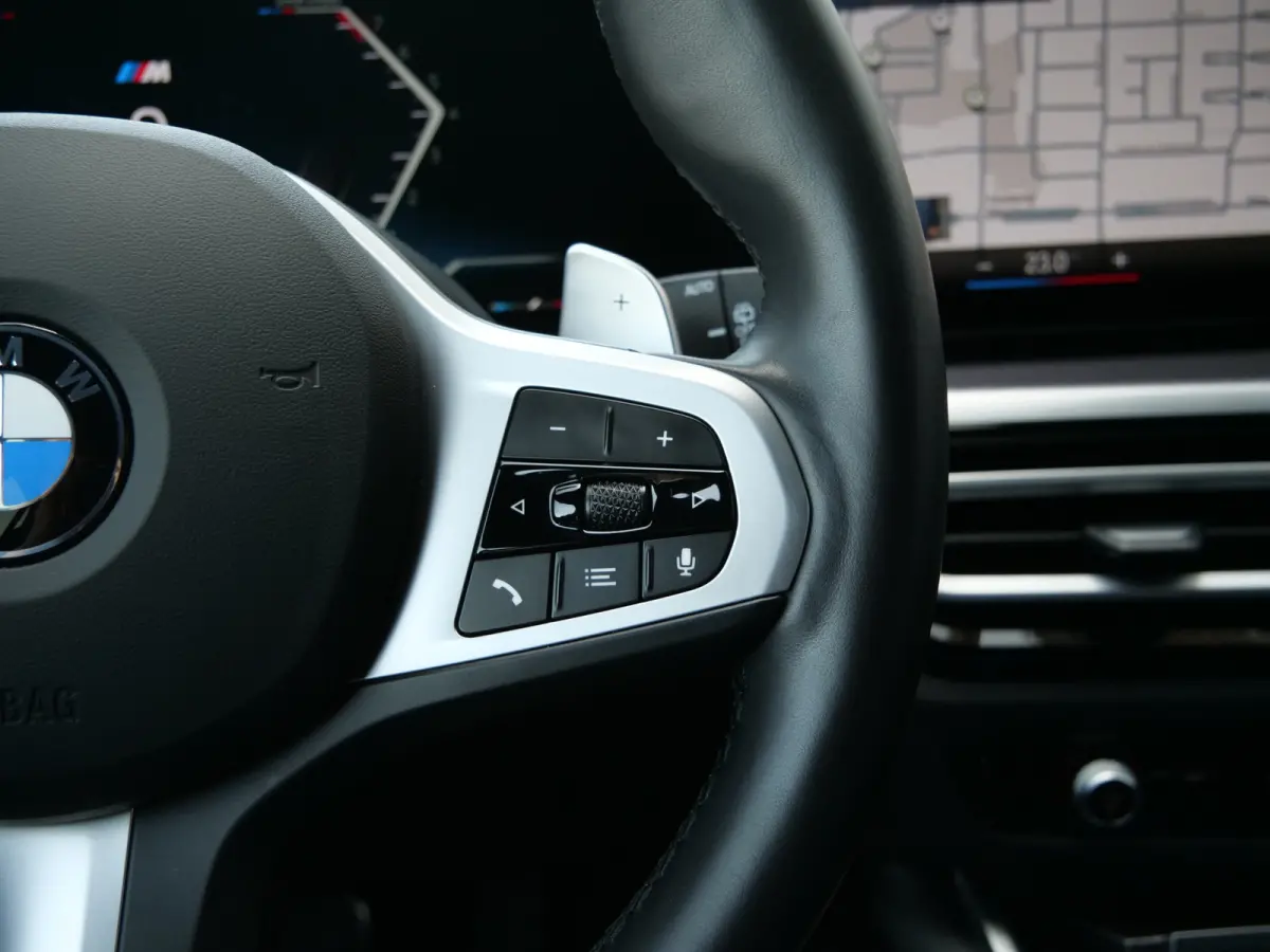 157pk M-Sport Automaat 318i Elektronische Trekhaak / Carplay / Harman/Kardon / Cruise Conrol