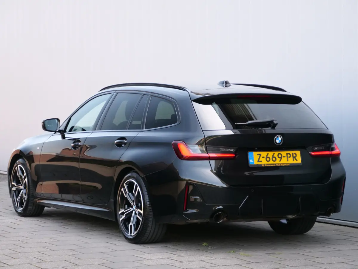 157pk M-Sport Automaat 318i Elektronische Trekhaak / Carplay / Harman/Kardon / Cruise Conrol