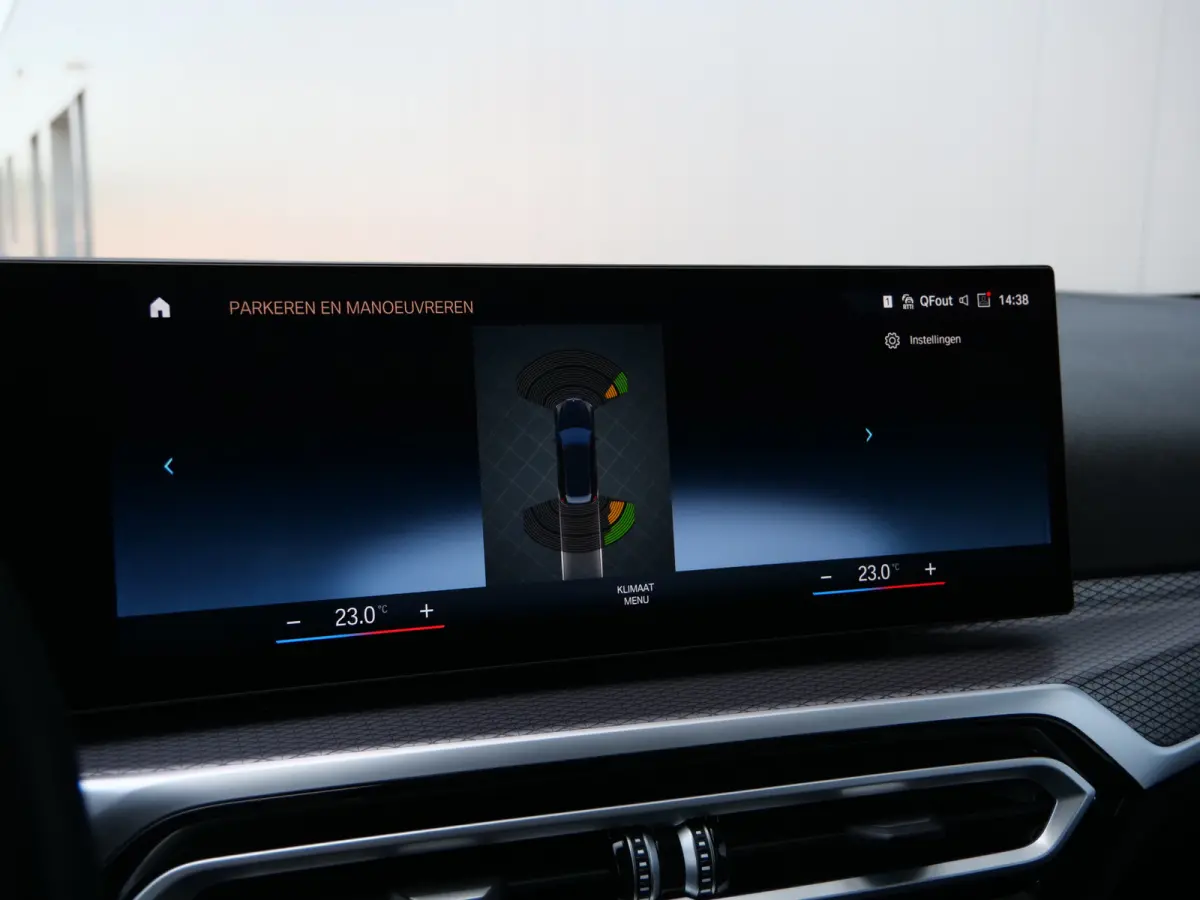 157pk M-Sport Automaat 318i Elektronische Trekhaak / Carplay / Harman/Kardon / Cruise Conrol