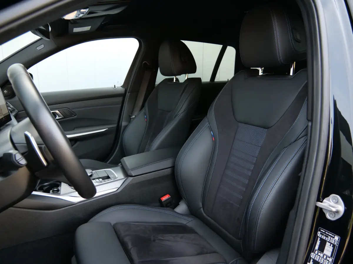 157pk M-Sport Automaat 318i Elektronische Trekhaak / Carplay / Harman/Kardon / Cruise Conrol