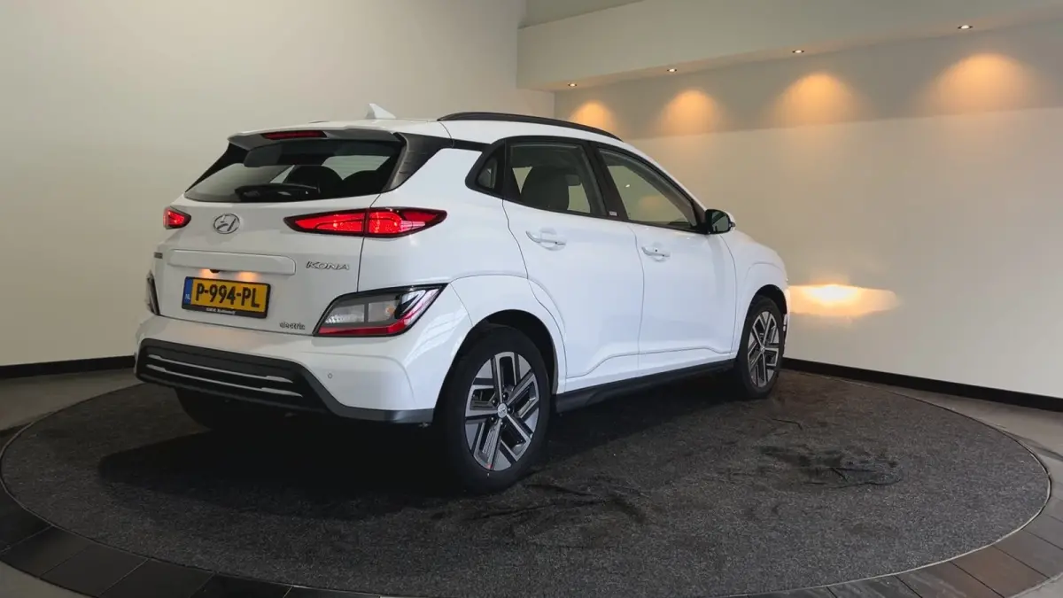 EV Comfort 39 kWh SOH 95,2% | Verwarmde stoelen | Digitaal dashboard | Warmtepomp | Navigatie