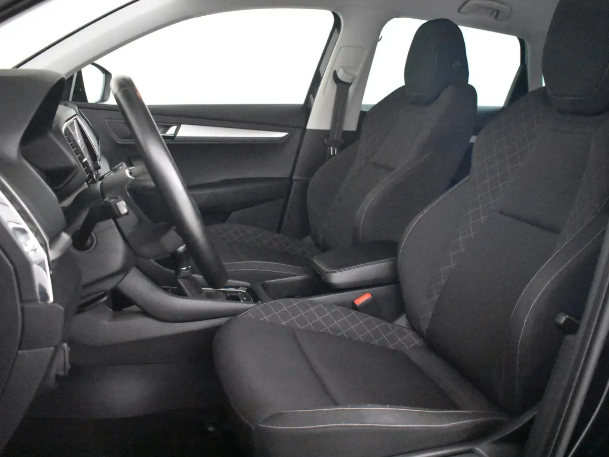 1.0 TSI Business Edition 110Pk | 1e eigenaar | Trekhaak Elektr. | Parkeer sensoren voor/achter | Apple carplay Android auto |Navigatie Cruise control | Climate control | LED | DAB | 17"LMV