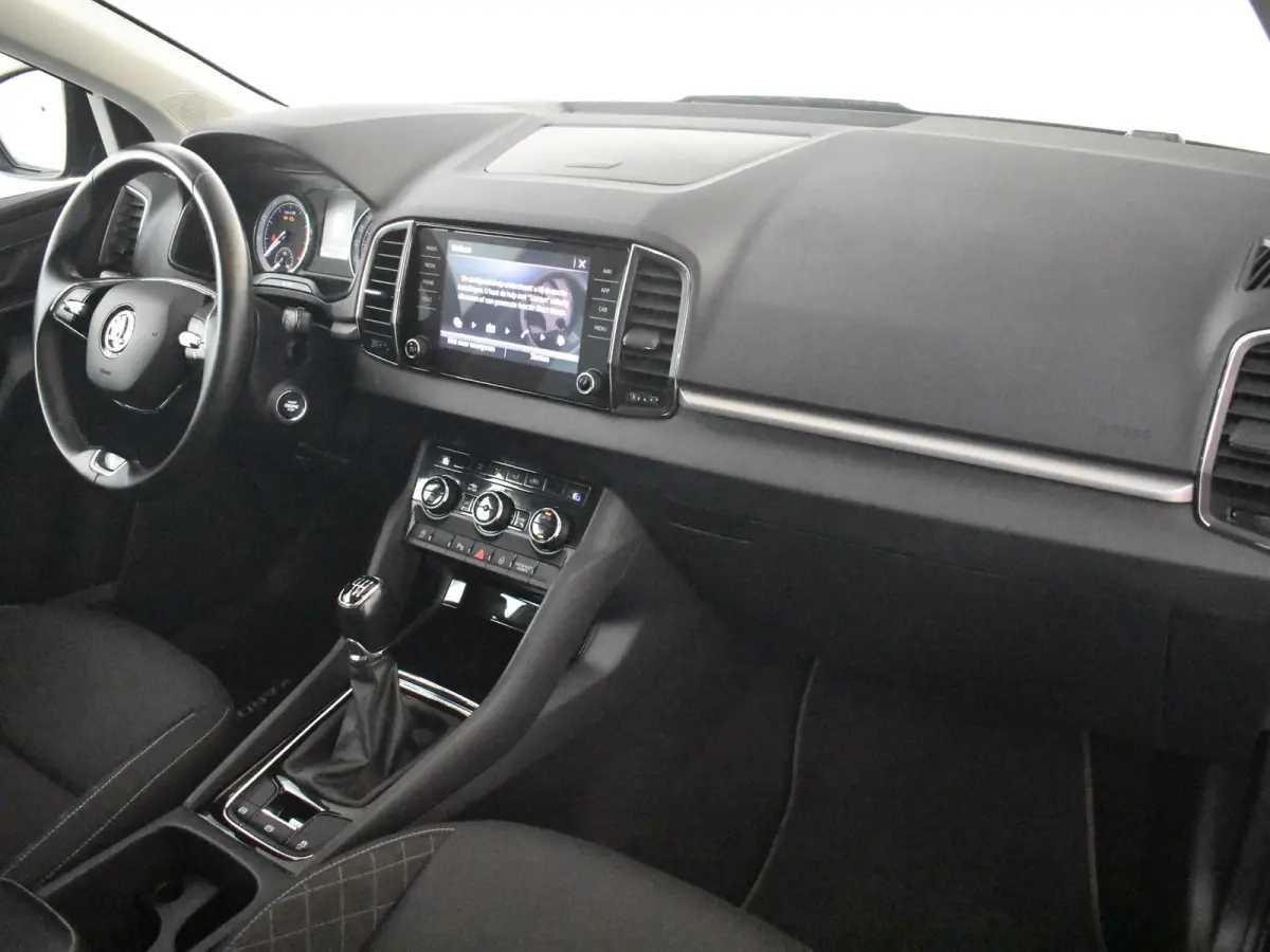 1.0 TSI Business Edition 110Pk | 1e eigenaar | Trekhaak Elektr. | Parkeer sensoren voor/achter | Apple carplay Android auto |Navigatie Cruise control | Climate control | LED | DAB | 17"LMV