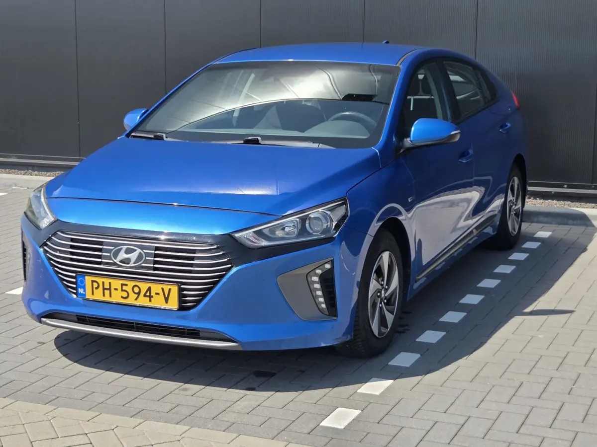 1.6 GDi i-Motion Xenon
