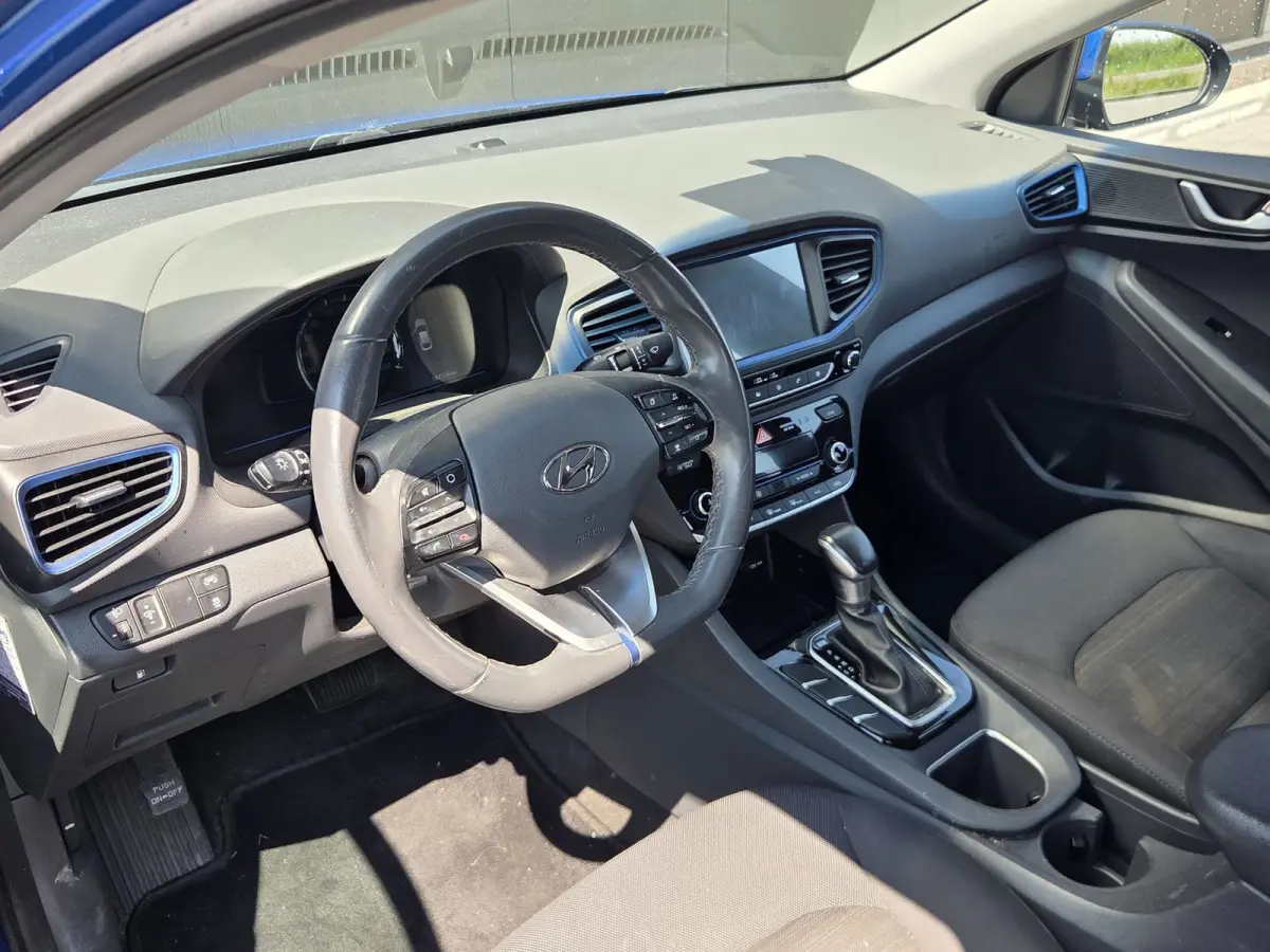 1.6 GDi i-Motion Xenon