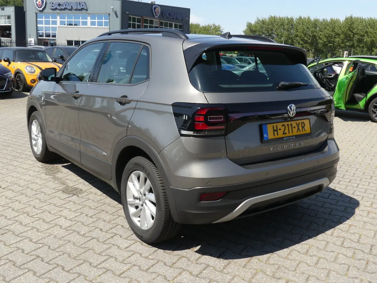 1.0 TSI Life / Carplay / Camera