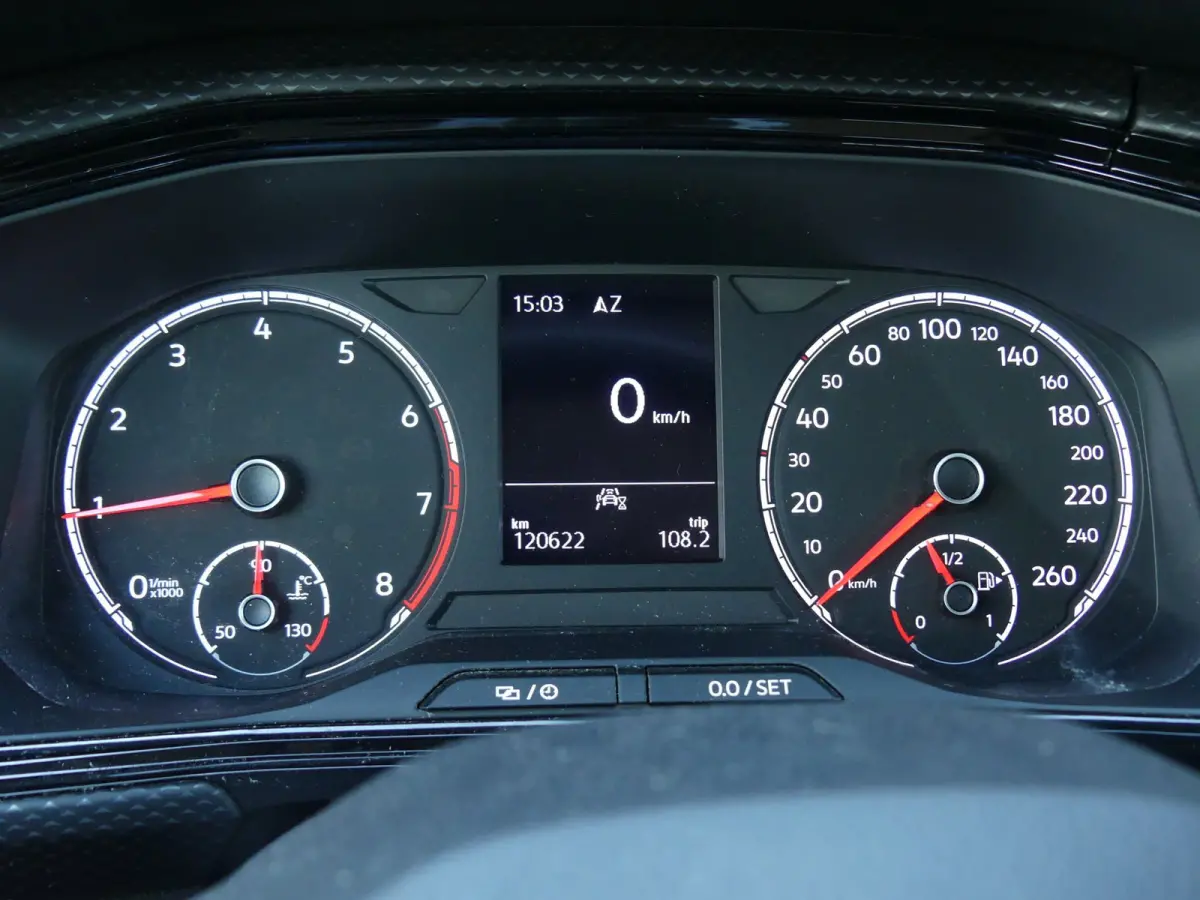1.0 TSI Life / Carplay / Camera