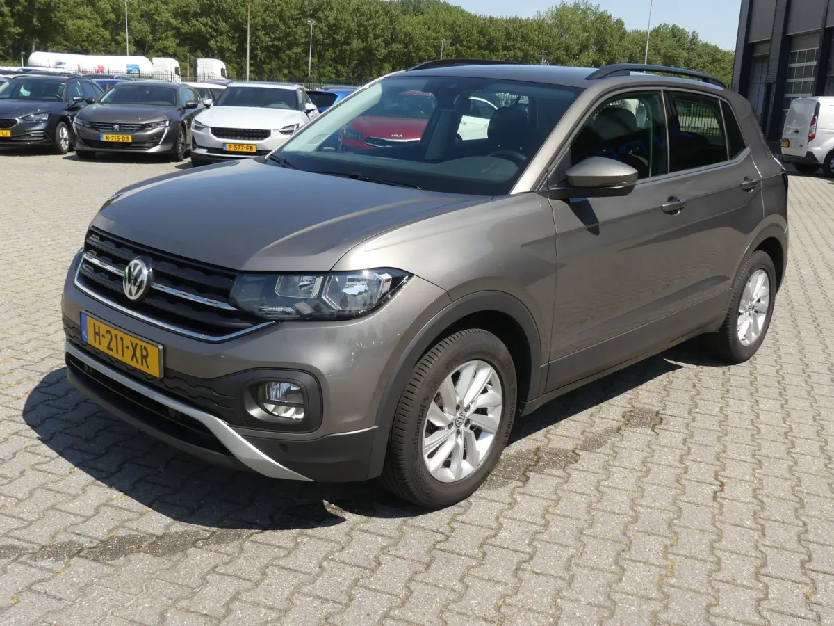 1.0 TSI Life / Carplay / Camera