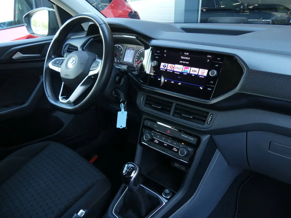 1.0 TSI Life / Carplay / Camera
