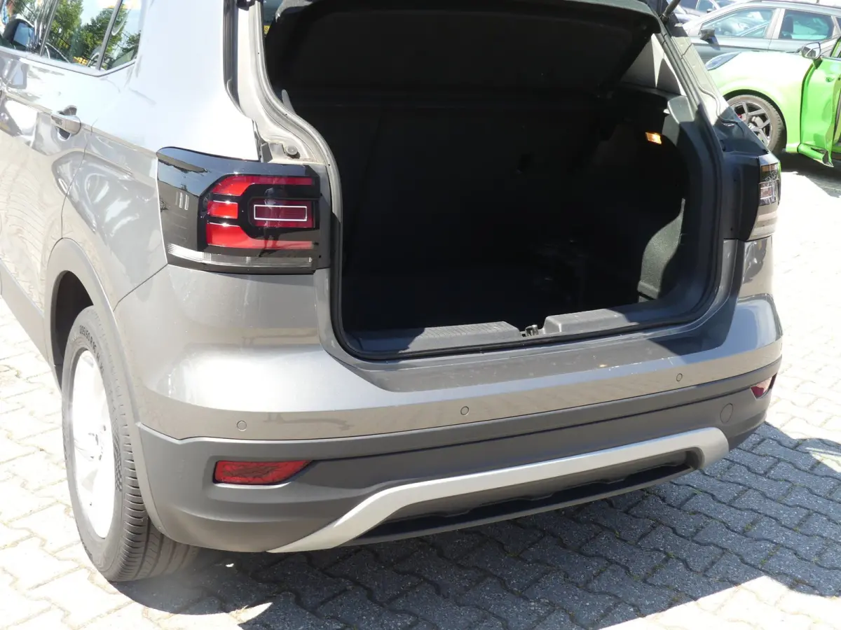 1.0 TSI Life / Carplay / Camera