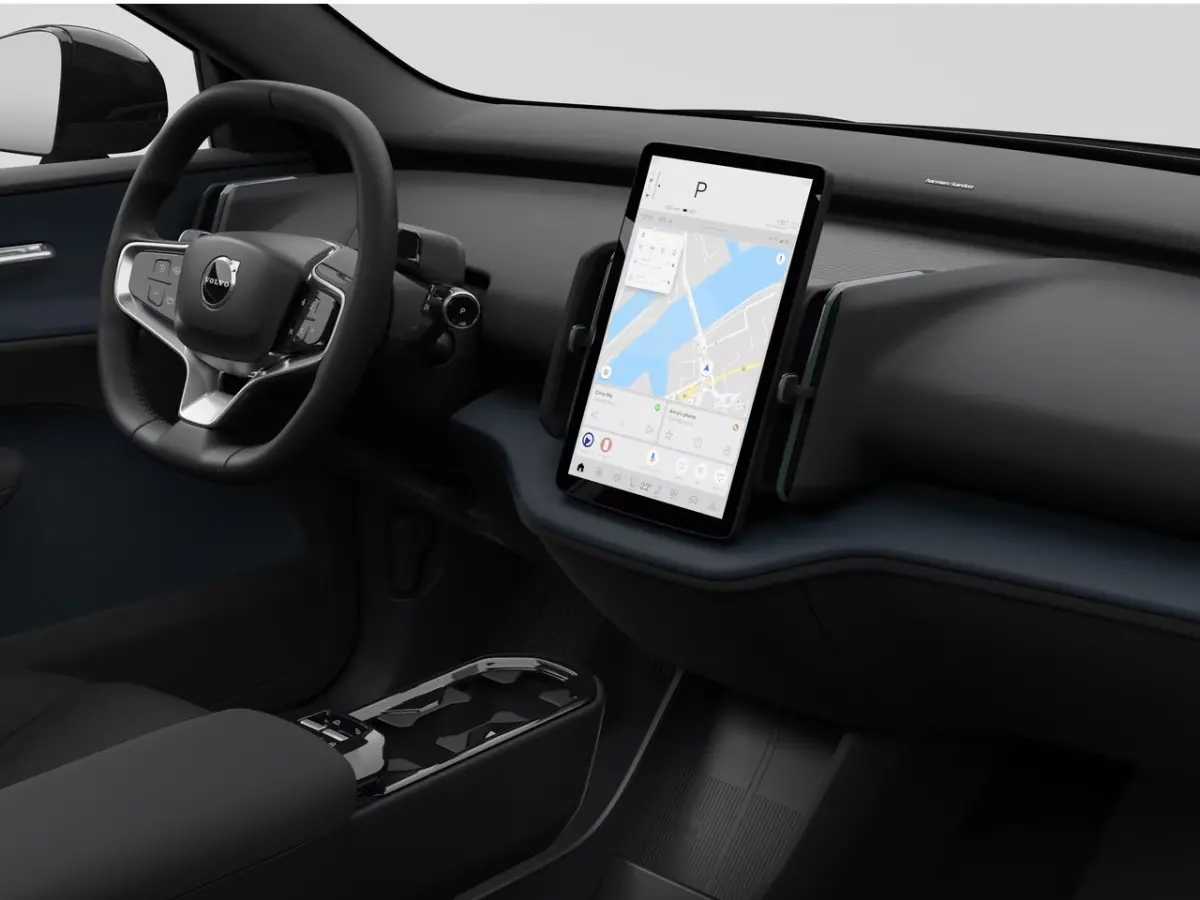 P5 272PK Long Range Black Edition Plus Europa 69 kWh | Achteruitrijcamera | Cruise control adaptief met Stop&Go en stuurhulp | Draadloze telefoonlader