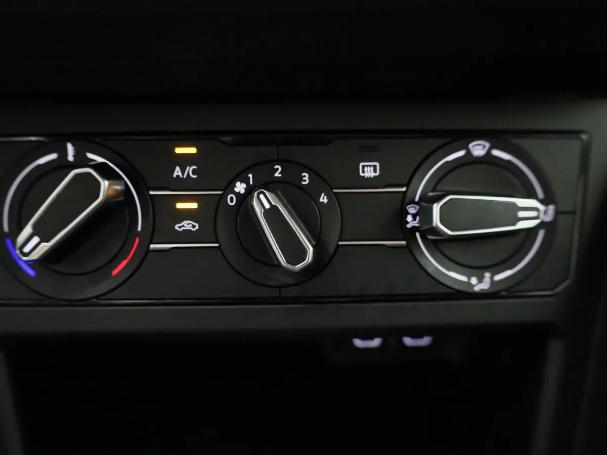 1.0 TSI Life | APPLE CARPLAY-ANDRIOD AUTO | AIRCO | CRUISE CONTROL
