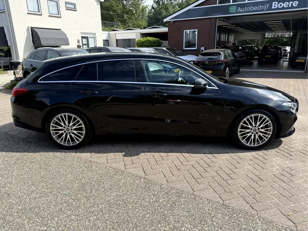 200 d Business Luxury NL. Auto, Widescreen, Sfeerverlichting
