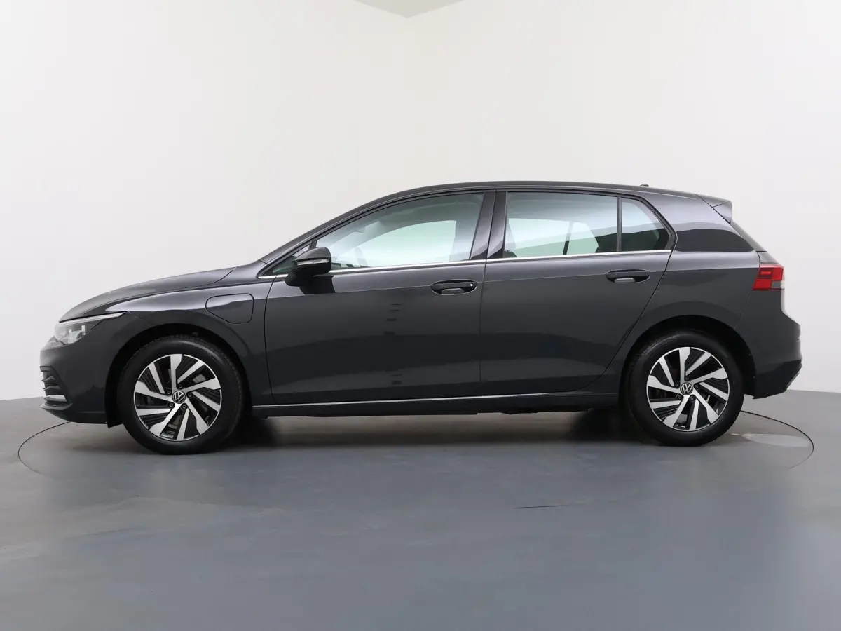 1.4 eHybrid Style | Trekhaak | Adaptieve Cruise | Dodehoekdetectie | CarPlay |