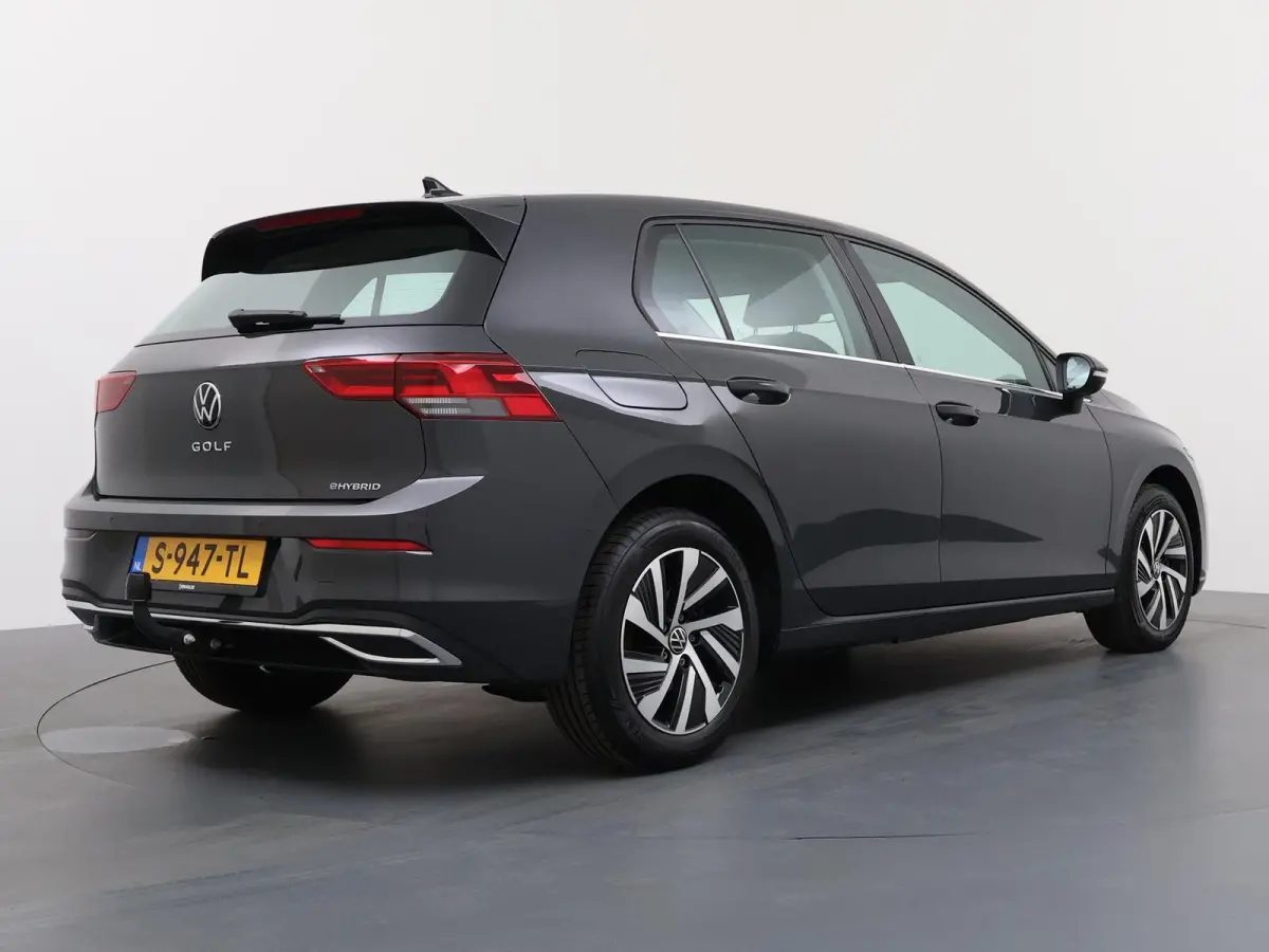 1.4 eHybrid Style | Trekhaak | Adaptieve Cruise | Dodehoekdetectie | CarPlay |